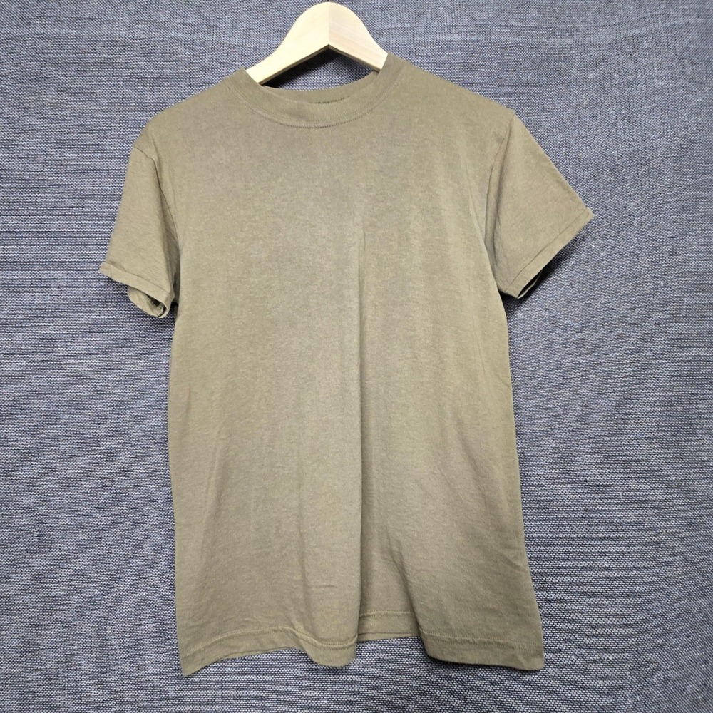 Duke Athletic Mens Coyote Brown Tactical T-Shirt Small Made in USA Military Tee